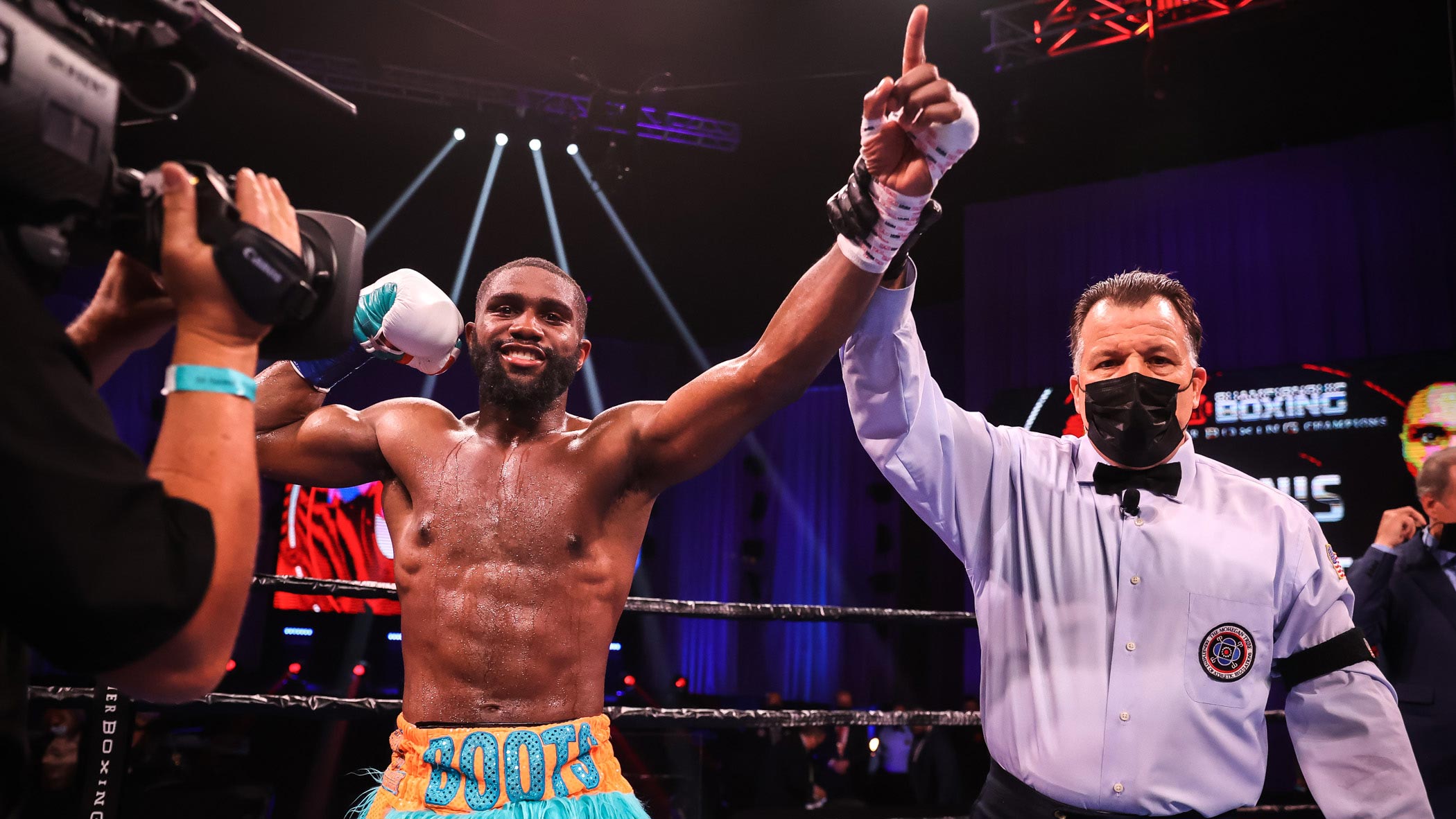 Jaron Ennis Dominates Sergey Scores Sixth Round KO