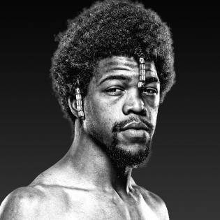 Gary Antuanne Russell fighter profile
