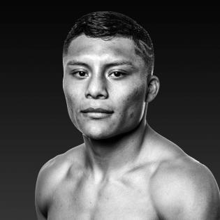 Isaac Cruz fighter profile