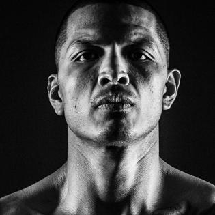 Aron Martinez fighter profile