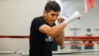 Leo Santa Cruz Virtual Media Workout Video & Quotes