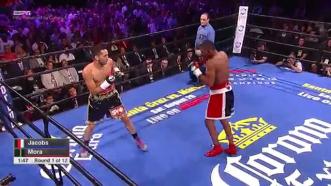 Jacobs vs Mora full fight: August 1, 2015